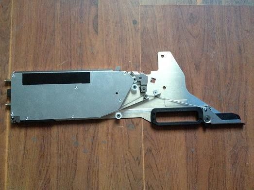 Nouveau alimentateur SMT Fuji NXT I 8MM W08 Pièces détachées SMT