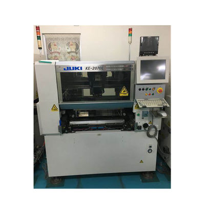 La machine SMT JUKI 2070 est une machine à choisir et à placer des LED
