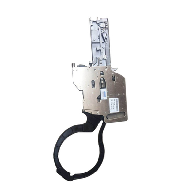 LG4 M5A00 010 I Alimentateur à impulsions pour les pièces de la machine à cueillir et à placer SMT